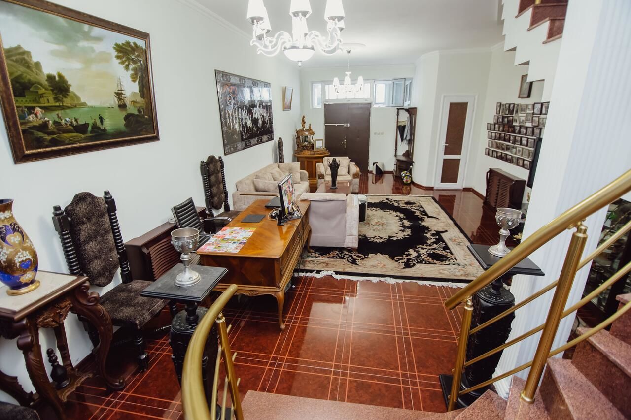 Отель Hotel Queen-Batumi Батуми-6