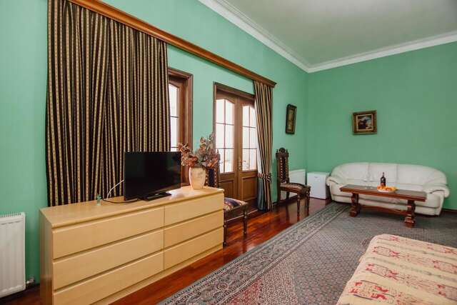 Отель Hotel Queen-Batumi Батуми-21