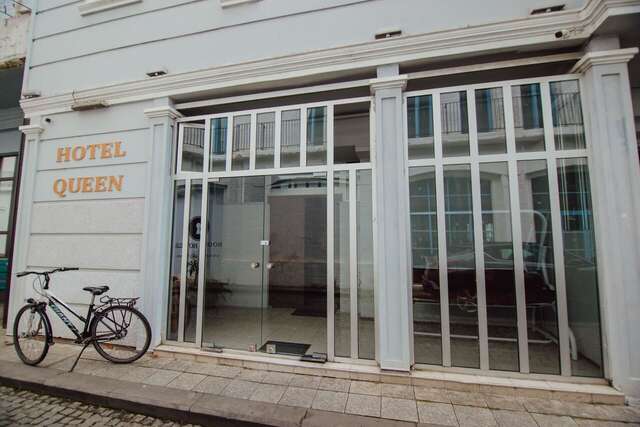 Отель Hotel Queen-Batumi Батуми-4