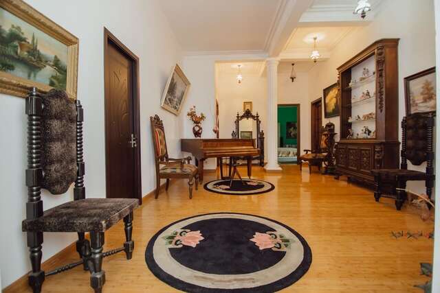 Отель Hotel Queen-Batumi Батуми-8